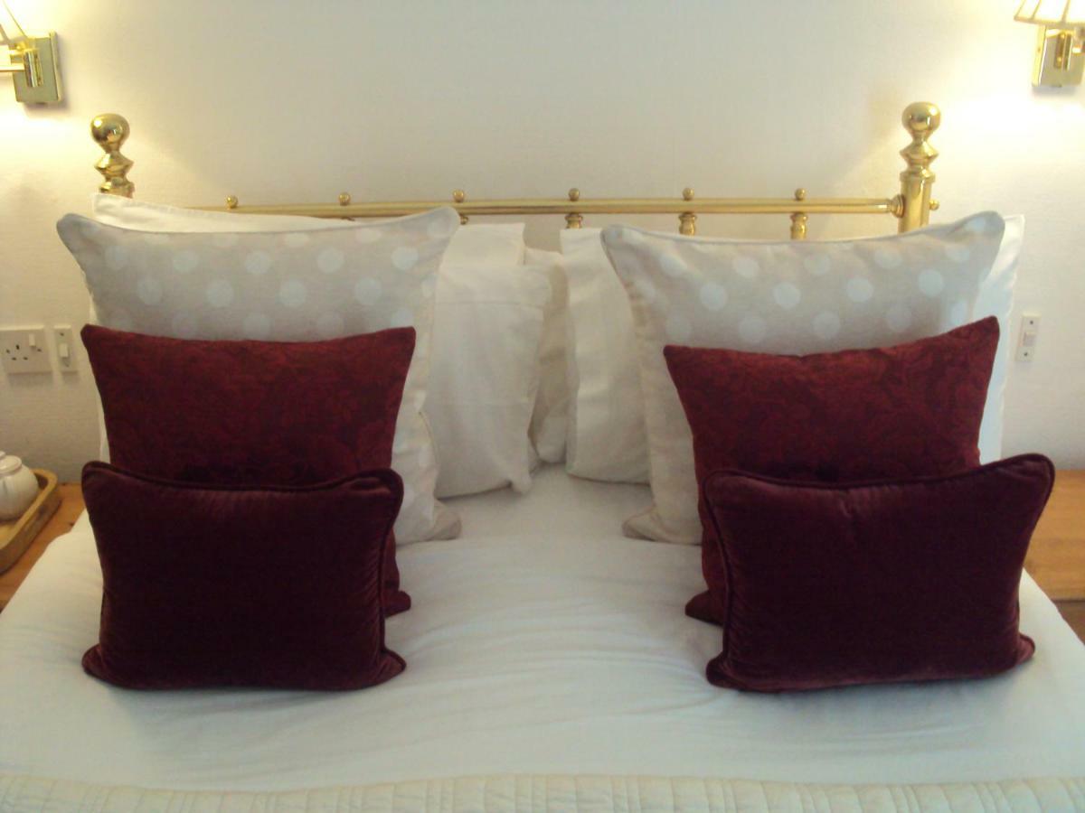 Bed and Breakfast Woodlands Лоо Екстер'єр фото